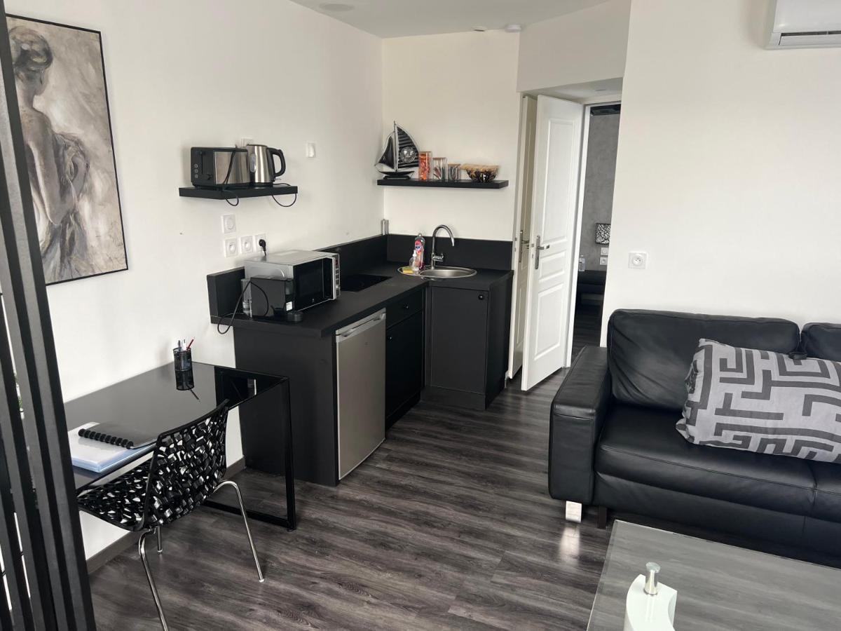 Appart De Luxe Tout Confort Jusqu A 4 Personnes Apartment Triel-sur-Seine ภายนอก รูปภาพ